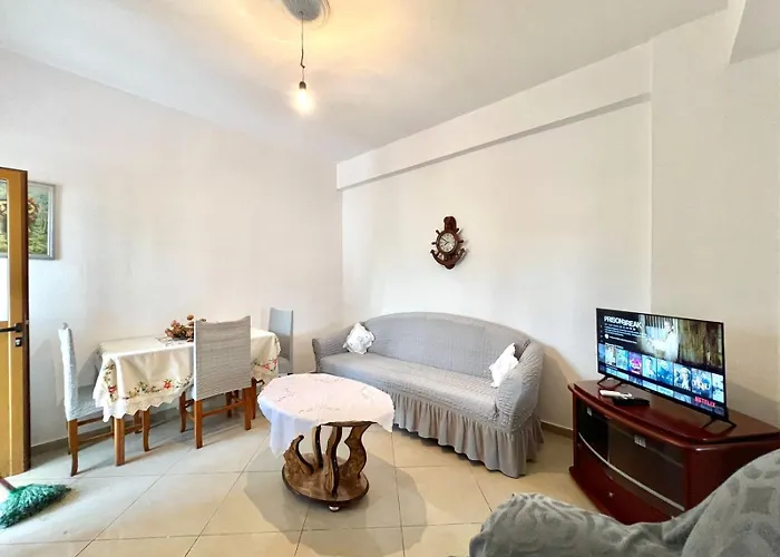 Cityview Garden Retreat Appartamento
