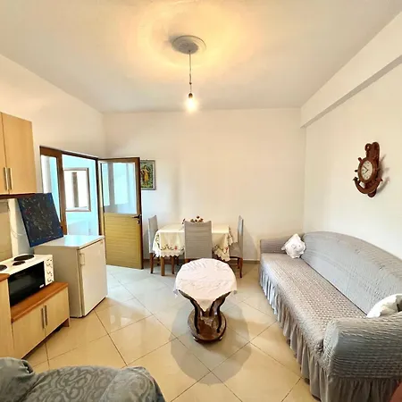 Lejlighed Cityview Garden Retreat